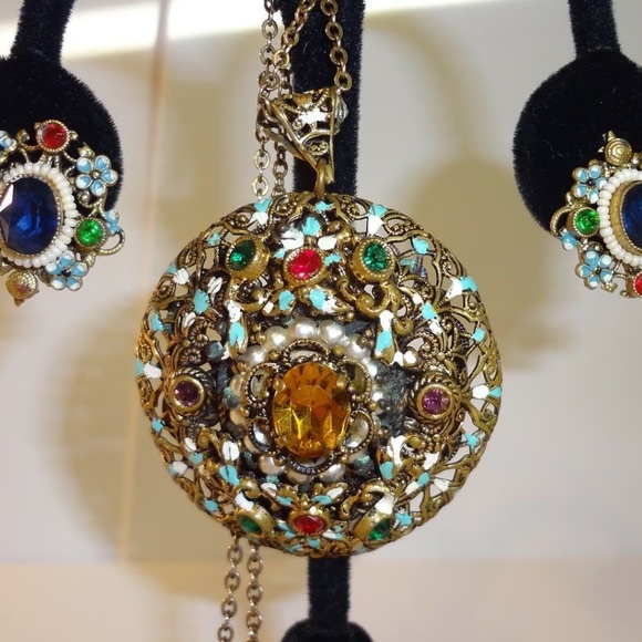Austro Hungarian Jeweled Necklace and Earrings